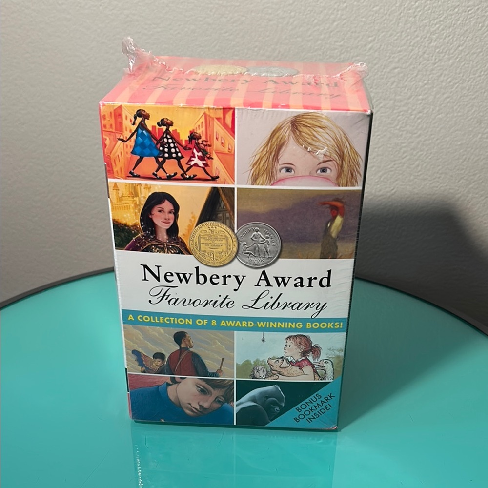 Newbery Award Favorite Library Book Set